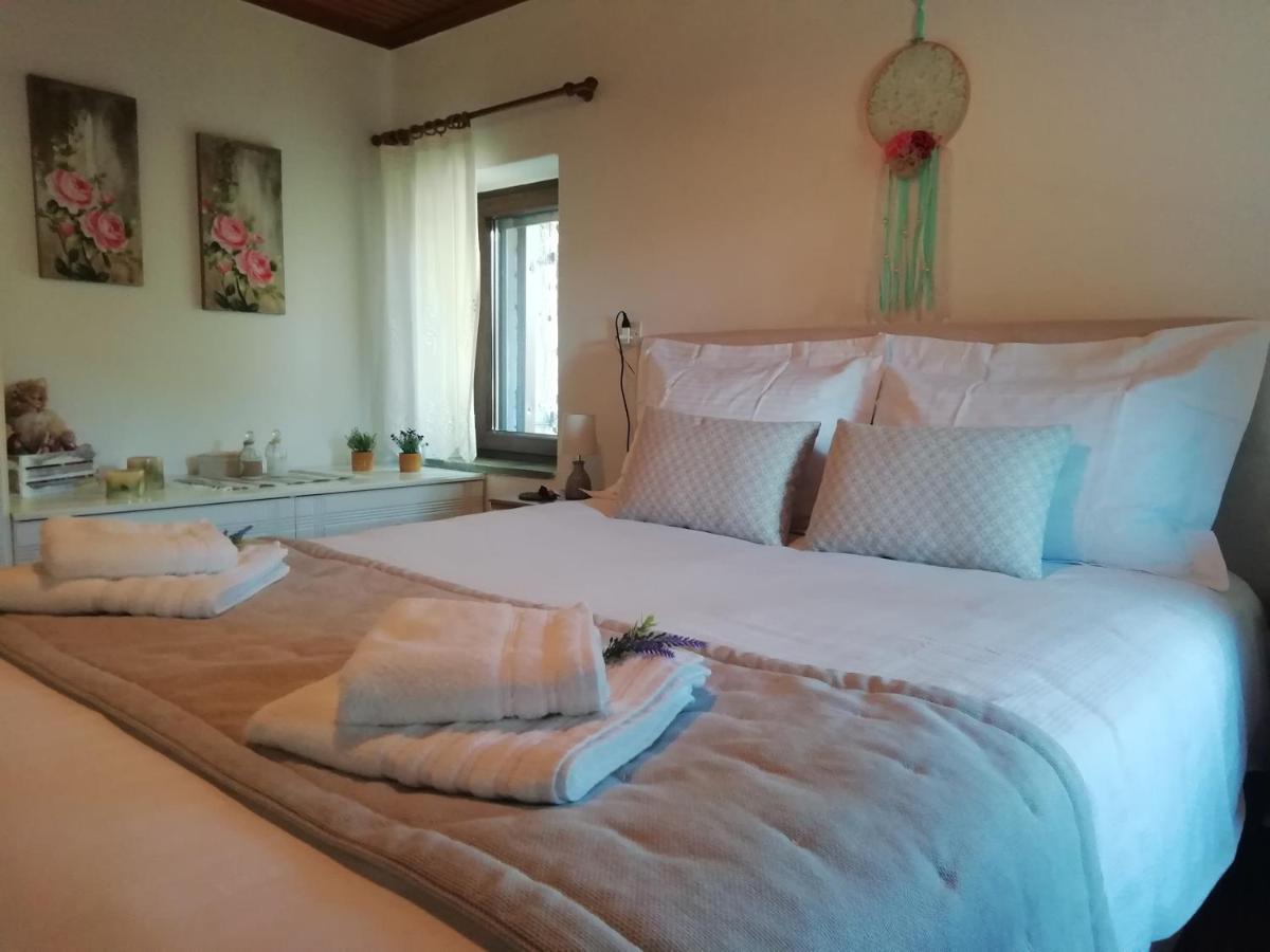 Kalívia Cosy Lake House, Μια Ανάσα Πριν Τη Λίμνη מראה חיצוני תמונה