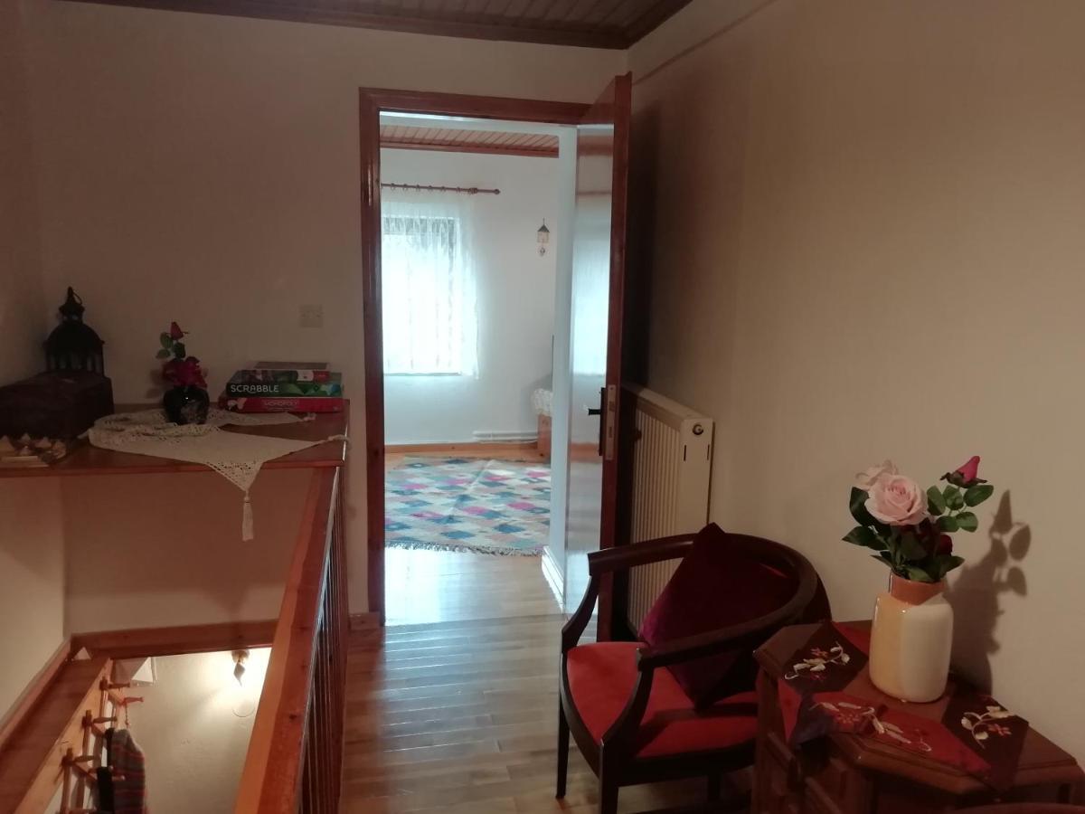 Kalívia Cosy Lake House, Μια Ανάσα Πριν Τη Λίμνη מראה חיצוני תמונה