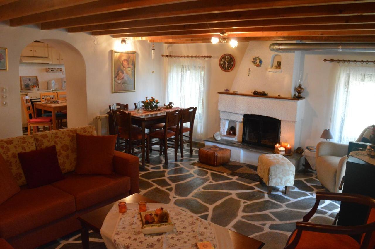 Kalívia Cosy Lake House, Μια Ανάσα Πριν Τη Λίμνη מראה חיצוני תמונה