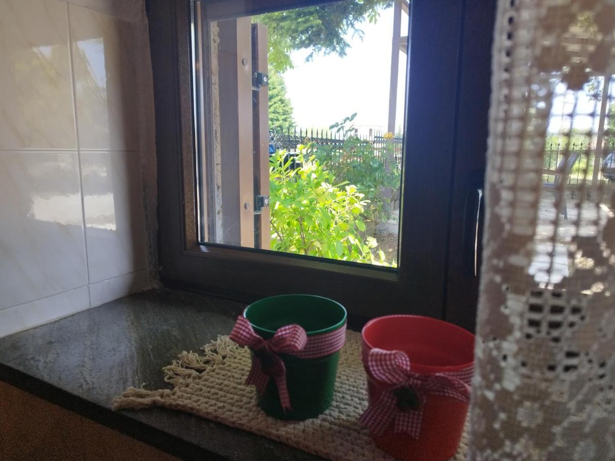 Kalívia Cosy Lake House, Μια Ανάσα Πριν Τη Λίμνη מראה חיצוני תמונה